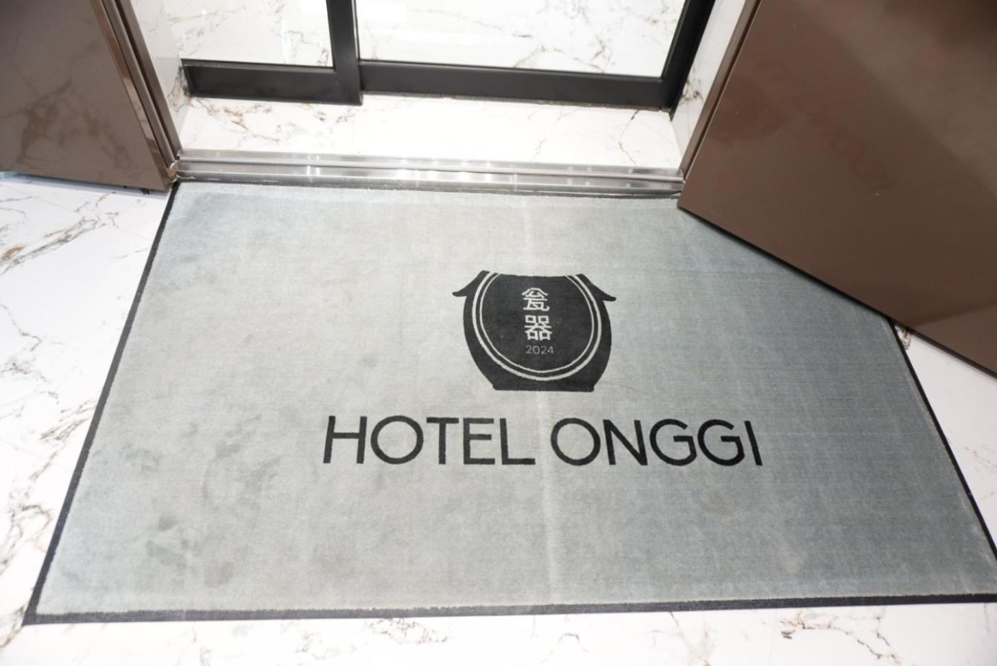 Hotel Onggi Gyeongju Exteriör bild